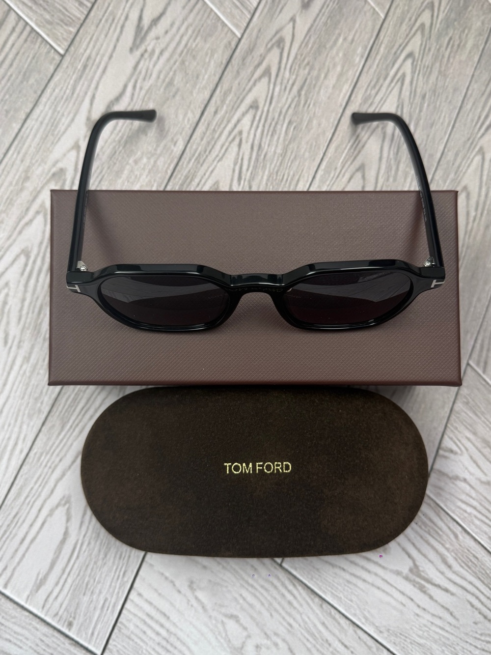 Tom Ford Black Slim Rectangular Men’s Sunglasses - Picture 1 of 7